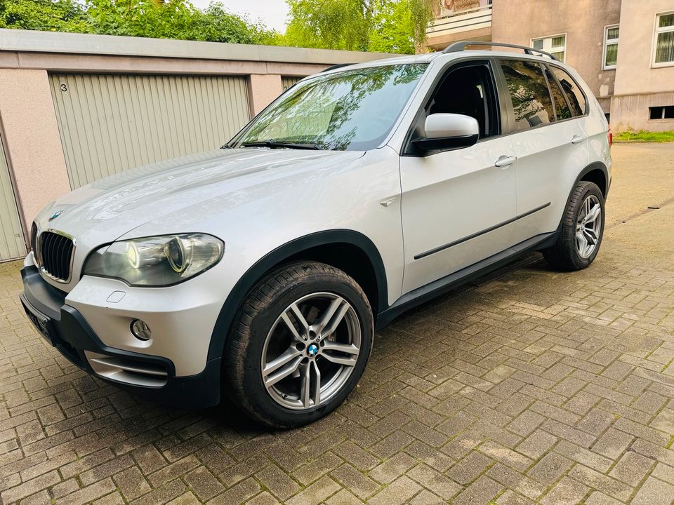 BMW X5 3.0d in Duisburg