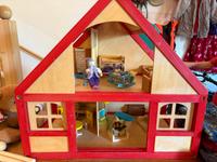 Puppenhaus aus Holz mit viel Zubehör Bonn - Bonn-Zentrum Vorschau