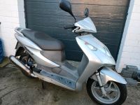 Roller Honda Dylan 125 mit Sport Auspuff Nordrhein-Westfalen - Mechernich Vorschau