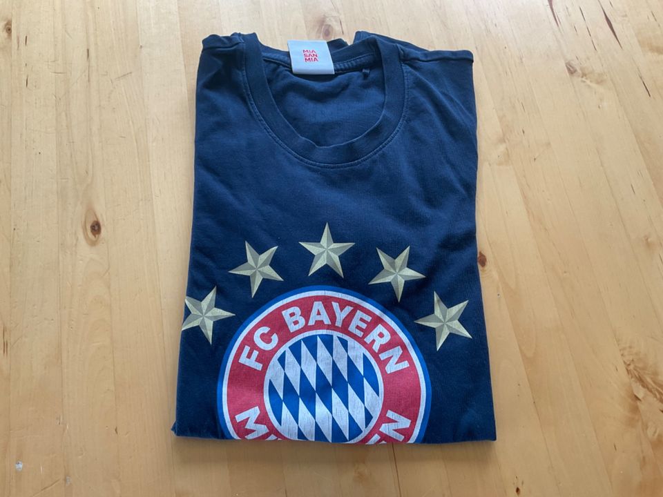 T-Shirt FC Bayern München in Beilngries
