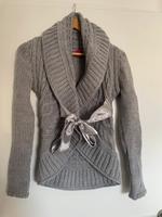 Neue Strickjacke grau Damen Bayern - Luhe-Wildenau Vorschau