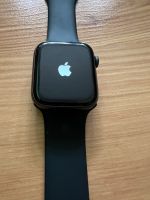 Apple Watch Serie 4, Space grau, Aluminium, 44 mm Berlin - Steglitz Vorschau