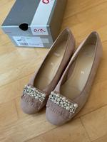 ARA Ballerina Gr. 5,5 bzw 38,5 Leder Altrosa Perlen Strass Neu Niedersachsen - Duderstadt Vorschau