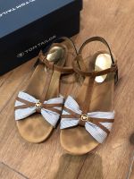 Tom Tailor Sandalen Schleife Glitzer Gold Blau Weiß Hessen - Mühlheim am Main Vorschau