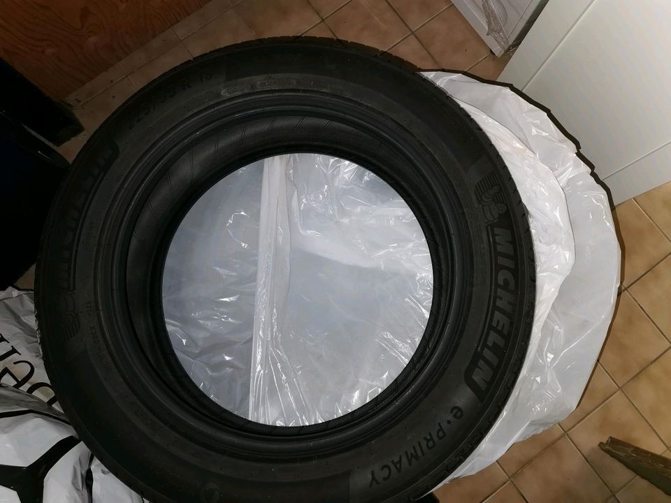 Neu! Sommerreifen Michelin 225/55 R18 reifen 18 zoll in Frankfurt am Main