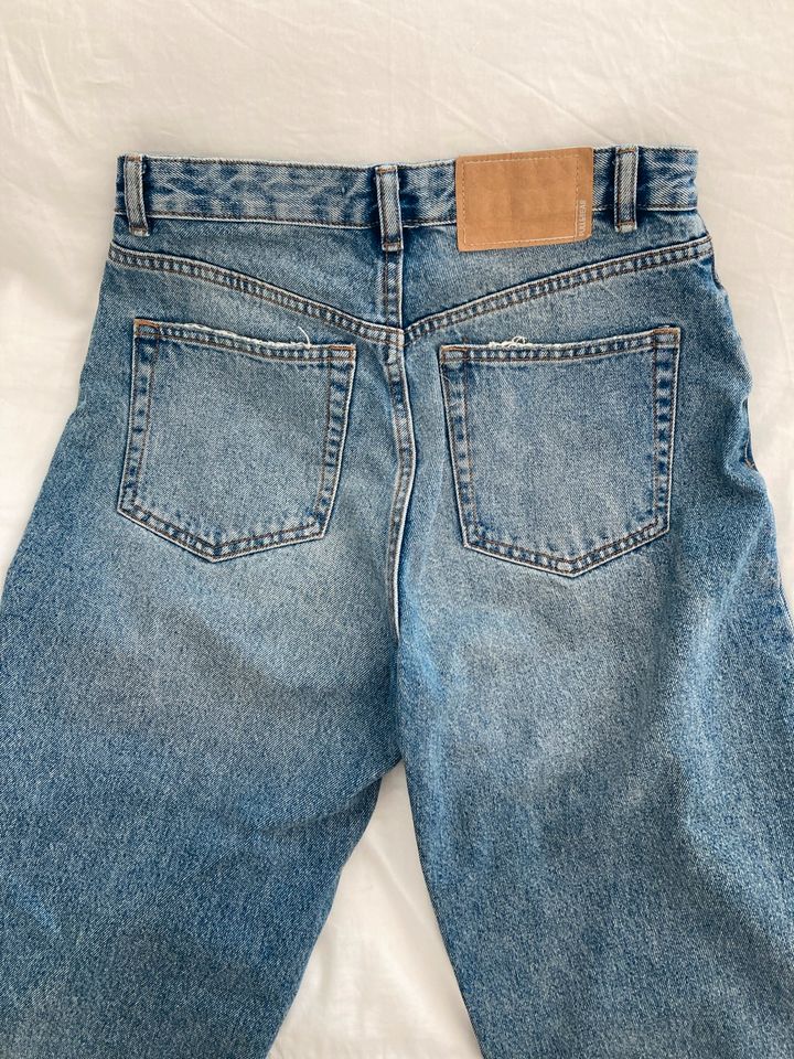 Wide leg Jeans Culottes Pull & Bear 36 blau in München