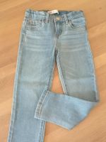 Levi's Jeans 710 skinny Gr. 110 * neuwertig Frankfurt am Main - Bockenheim Vorschau