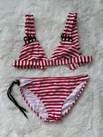 NEU + UNGETRAGEN! Bikini GUESS Rot Weiß Gold 36 S München - Schwabing-West Vorschau