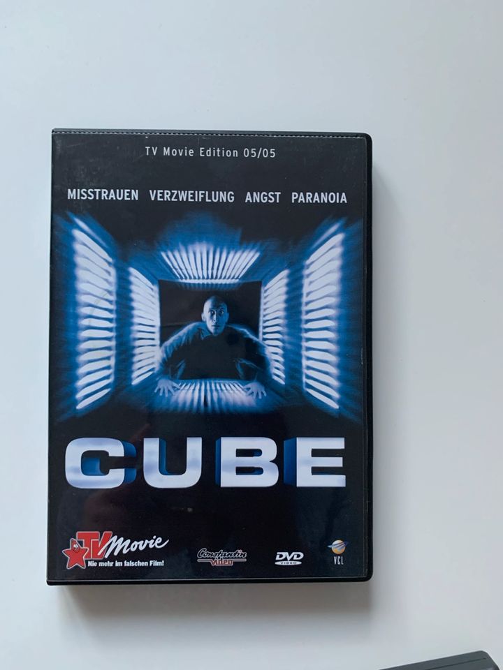 DVDs: Transformers, Cube, BunbleBee, Men in Black, Die Reise der in Kiel