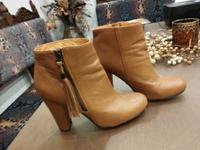 Stiefeletten, echtes Leder Damen Buffalo Rheinland-Pfalz - Herschweiler-Pettersheim Vorschau
