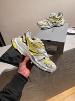 Balenciaga Runner Sneaker 2.0 Düsseldorf - Oberkassel Vorschau