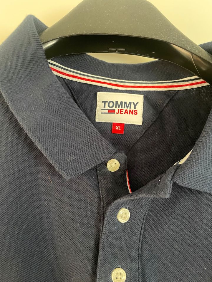 Polo Shirt von Tommy Jeans by Tommy Hilfiger in Größe XL in Augsburg