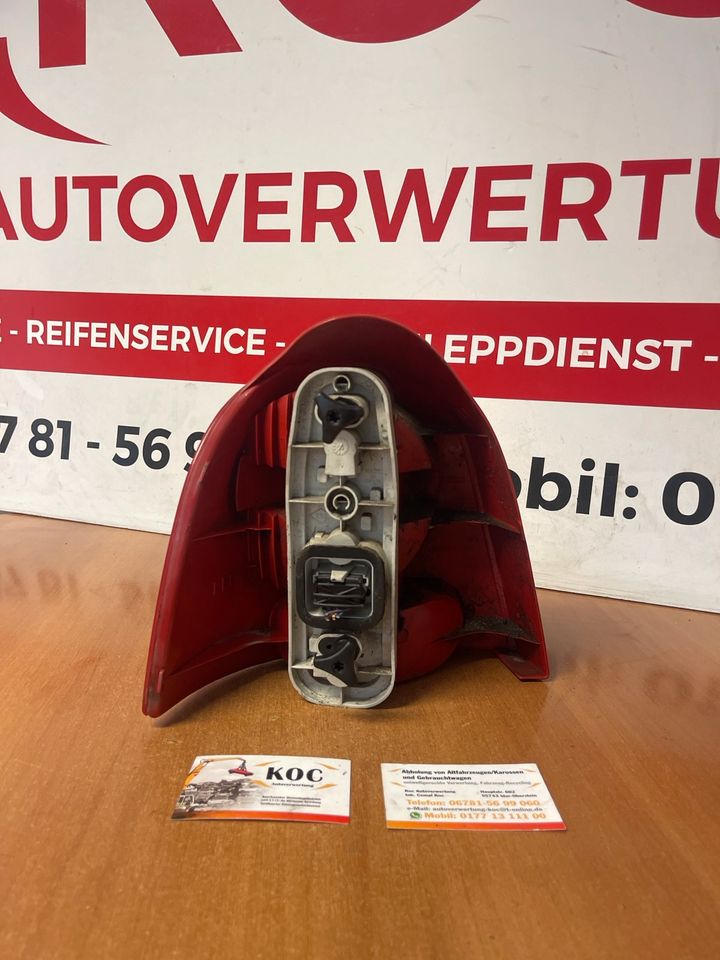 Renault Twingo Rückleuchte hinten Rechts D7700426320 in Idar-Oberstein