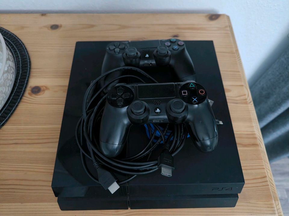 PS 4 Konsole in Wittmund