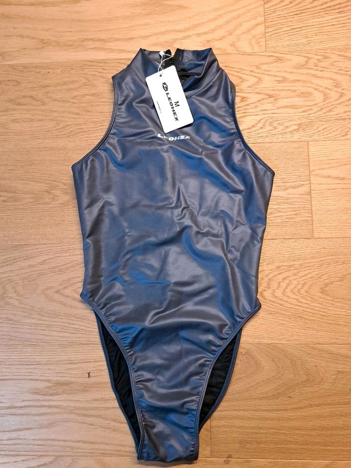 Neu Leohex Body Badeanzug Glanz metallic Gr.M in Rostock