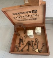 Große Holzkiste ( ohne Inhalt ! ) Shabby Vintage Kupferberg Sekt Baden-Württemberg - Sachsenheim Vorschau