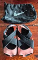 Nike Studio Wrap Yogaschuhe Gr.36 neu Berlin - Charlottenburg Vorschau