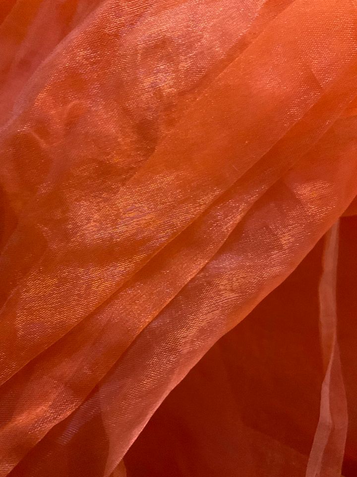 Organza orange Stoffbahn Dekostoff Tischdecke leuchtende Farbe in Wuppertal