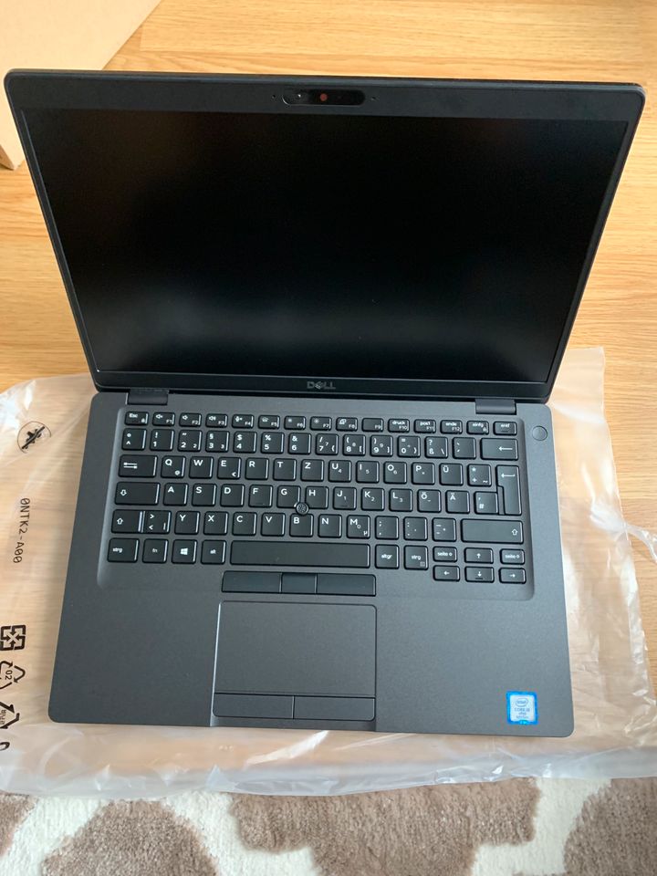 Dell latitude 5401 8gb RAM 256 ssd M2 i-5 9400H 14 Zoll in Alsfeld