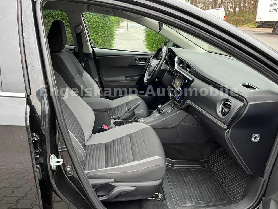 Toyota Auris 1.8 Touring Sports/NAVI/SCHECKH./ALLW./1HD in Oer-Erkenschwick