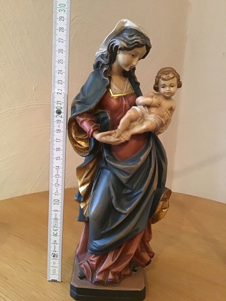 Madonna Maria mit Kind Delfi NEU 30 cm Holz lasiert in Schloß Holte-Stukenbrock