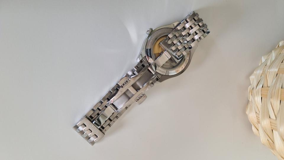 Tissot 1853 Day Date Herrenarmbanduhr Edelstahl Silber 42mm in München