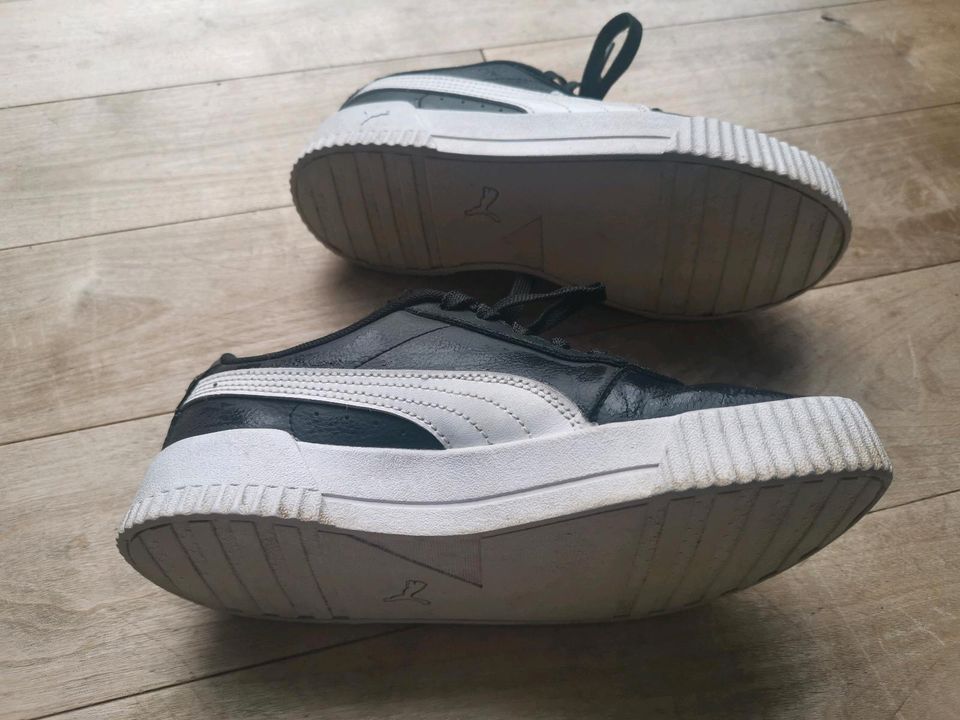 Puma Sneaker, Turnschuhe Gr.36  schwarz weiß,kaum getragen in Kempen