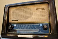 RÖHRENRADIO GRUNDIG Radio Röhre 50er ähnlich saba spielt Rheinland-Pfalz - Kaiserslautern Vorschau