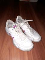Tennisschuhe Halle Nike 39 Nordrhein-Westfalen - Senden Vorschau