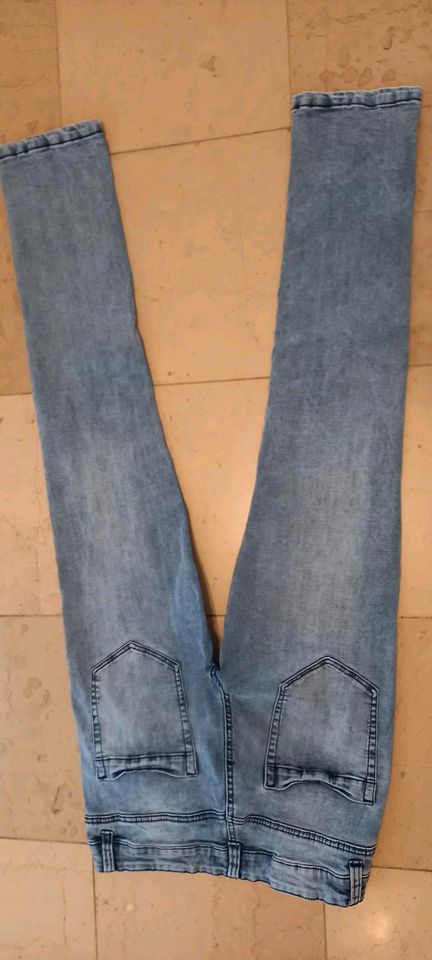 Jeans s.Oliver 170 reg in Thomm