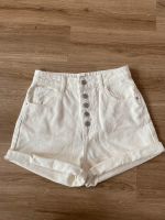 NEUE High Waist Shorts bis zum 21.04.24 Niedersachsen - Sassenburg Vorschau