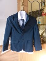 Kinder Anzug blau Gr.140 -sehr guter Zustand- Niedersachsen - Hameln Vorschau