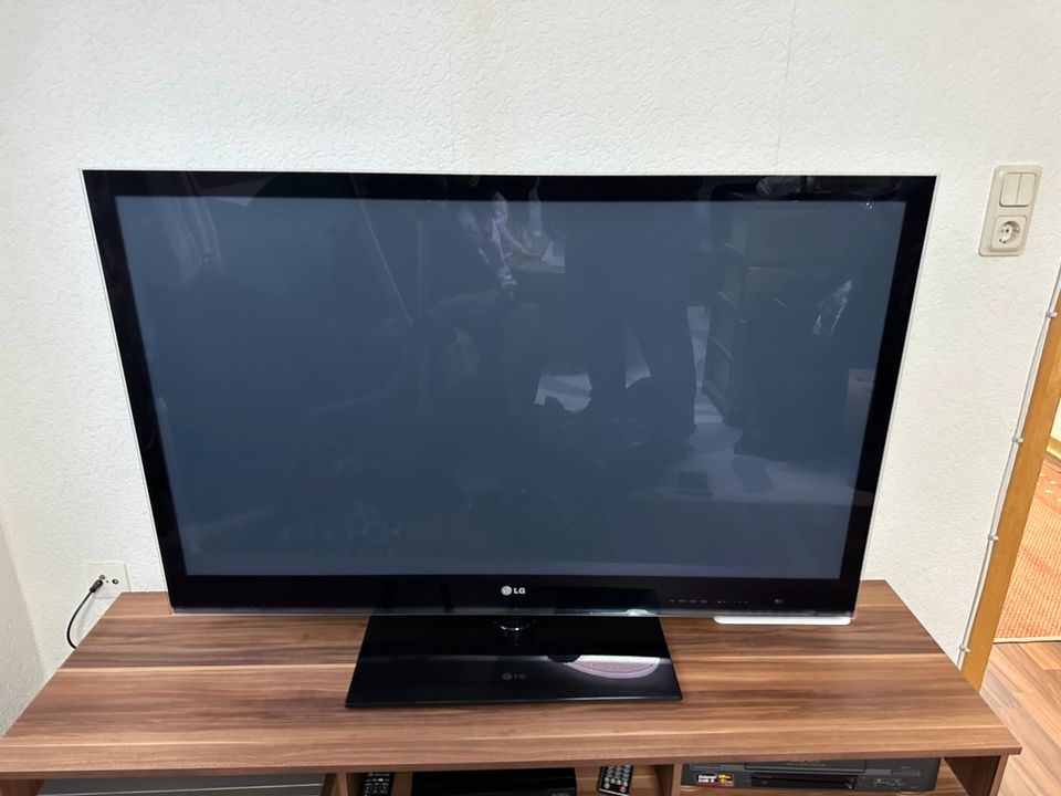 LG Plasma Tv 127cm in Gladbeck