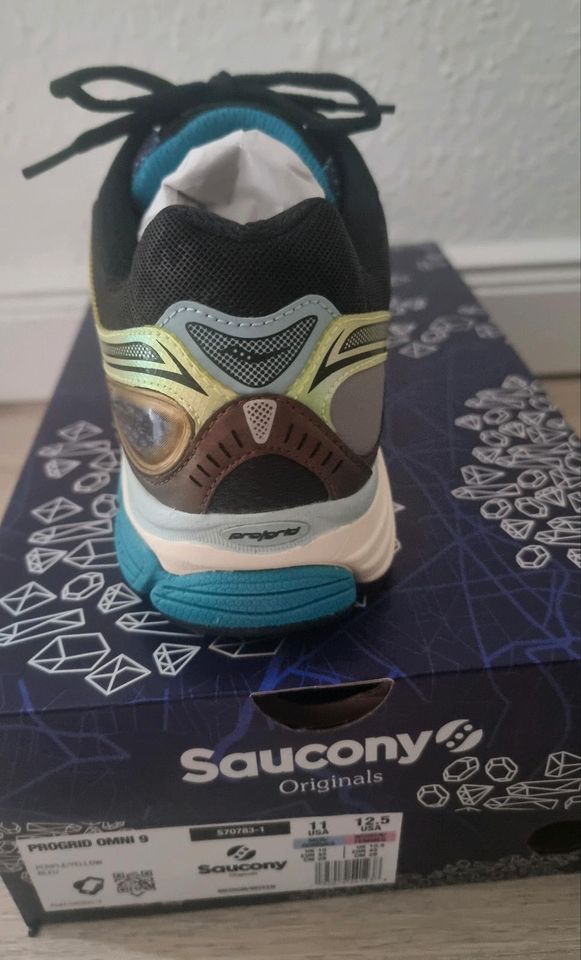 Saucony Progrid Omni 9 Crystal Cave / Sneaker limitiert in Stelle