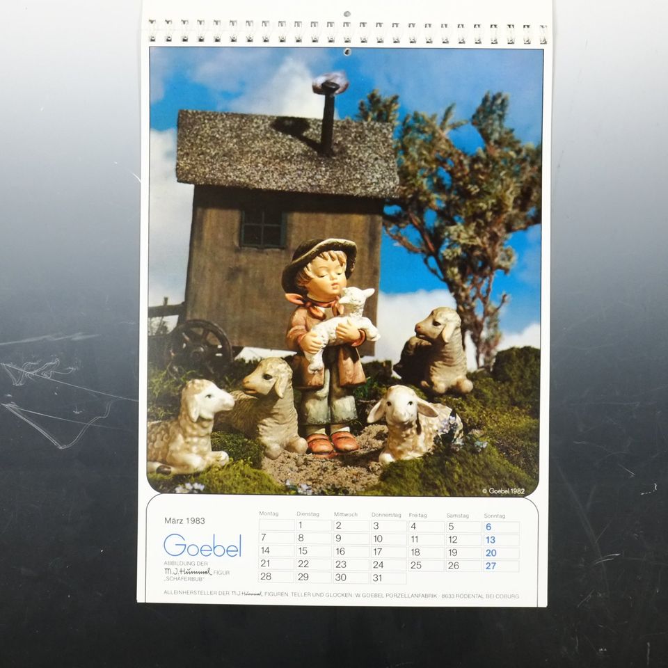 Alter Goebel Hummel Kalender 1983 Titelfigur "Hausmusik" in Engelsbrand