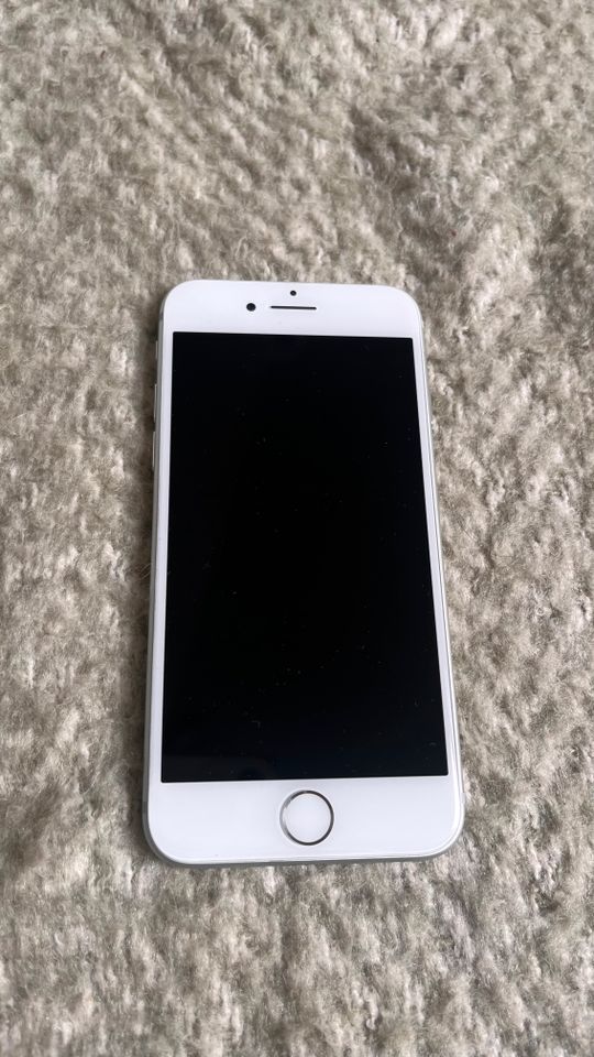 IPhone 7 128 GB in Oyten