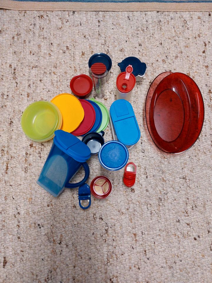 Tupperware, Obstschale, Milchkännchen, Konvolut in Oberhausen