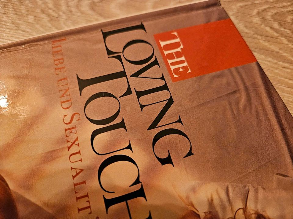 The Loving Touch (Buch) - sehr gut erhalten in Gera