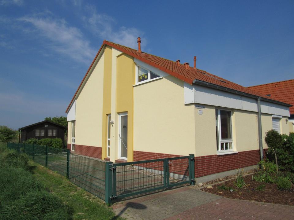 title image