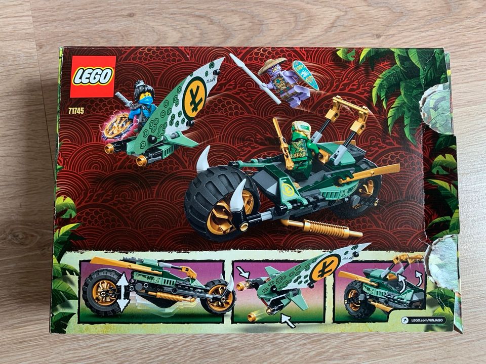 Großes Lego Ninjago Set in Hauptstuhl