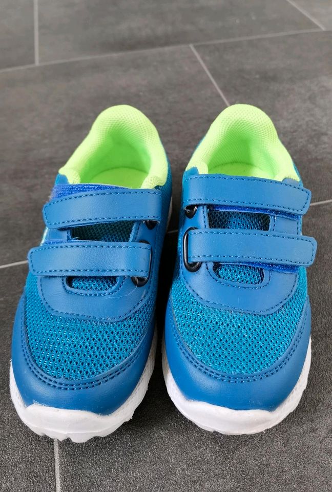Turnschuhe Sneaker Kinder blau grün Gr. 24 in Kirchlengern