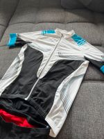 Herren Outfit Sport, Triathlon, Fahrradhose, Shirt Sachsen - Taucha Vorschau