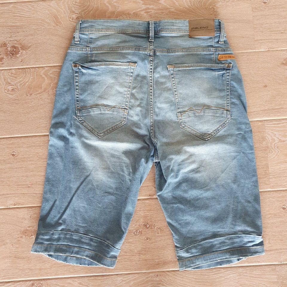 Jeansshorts, Jeansbermudas, Blend, light blue, Gr. M, Neu o.E. in Wuppertal