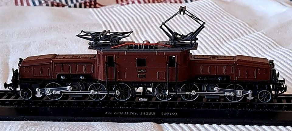 Modelle Eisenbahn 1/87 (u.a.) für Dekoration in Leipzig