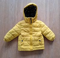 Gelbe Winterjacke mit Kapuze und Dinos in 92 Kreis Pinneberg - Ellerbek Vorschau