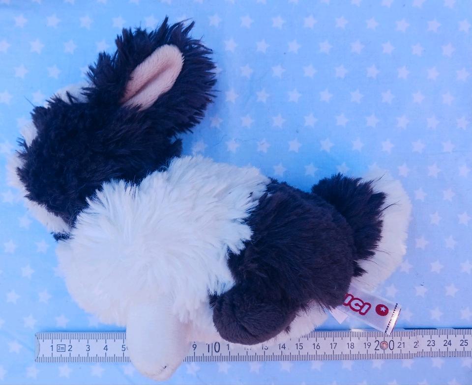 Hase Kaninchen Steiff mit Knopf Fahne Nici Stofftier in Flensburg
