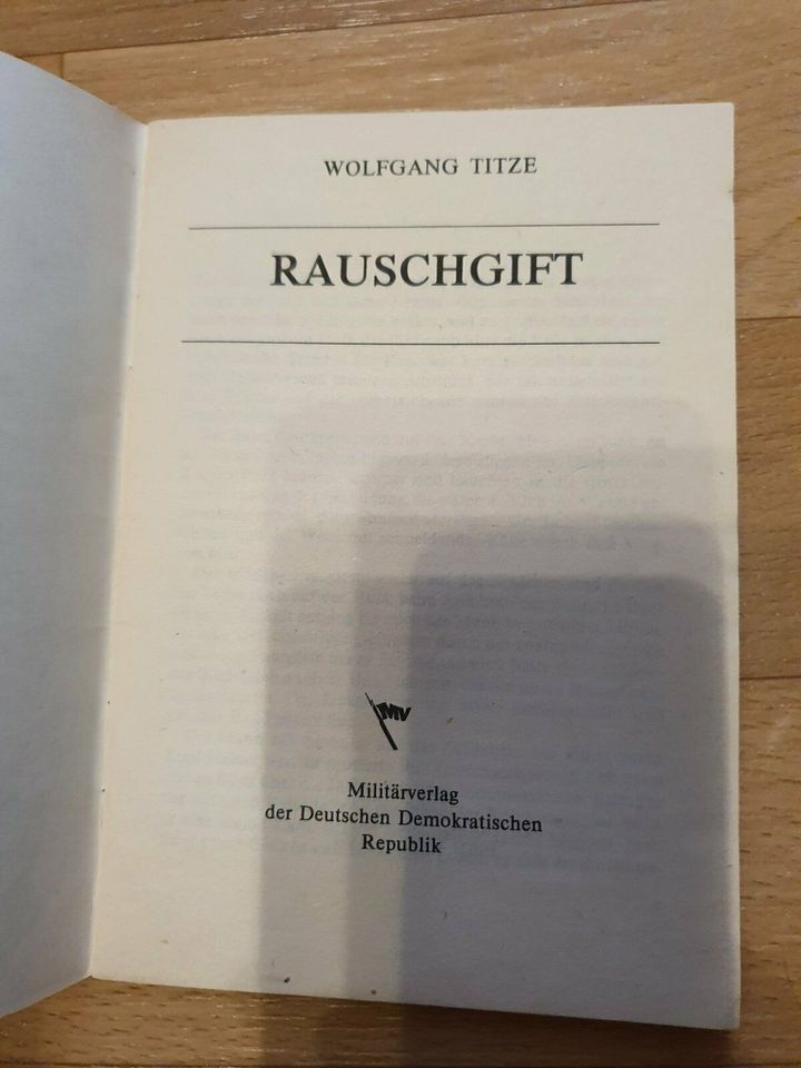 Buch DDR Wolfgang Titze Rauschgift in Halle