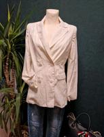 Bershka Blazer weiß XS/34 taillierter Blazer Nordrhein-Westfalen - Menden Vorschau