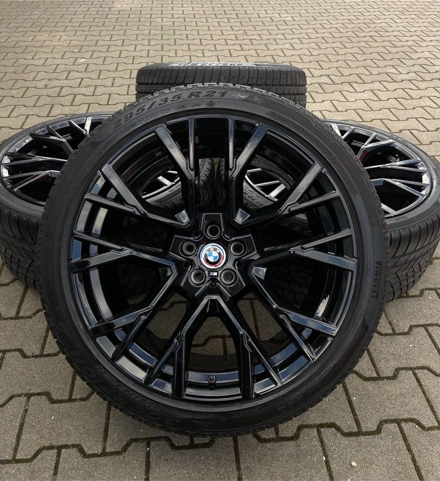 ❄️❄️❄️ Reifen Pirelli BMW Performance M809 Winterräder Winterkompletträder Winter Winterreifen 21/22 Zoll X5M F95 LCI X6M F96 RDCi Felgen Facelift in Bottrop