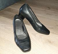 Pumps von Ara, Gr. 4 1/2 mit Luftpolster Bayern - Adlkofen Vorschau